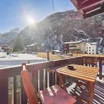 Spacious Alpine Family Near Zermatt *