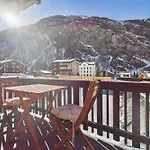 Spacious Alpine Family Near Zermatt 公寓 *