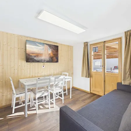 Spacious Alpine Family Near Zermatt アパート *